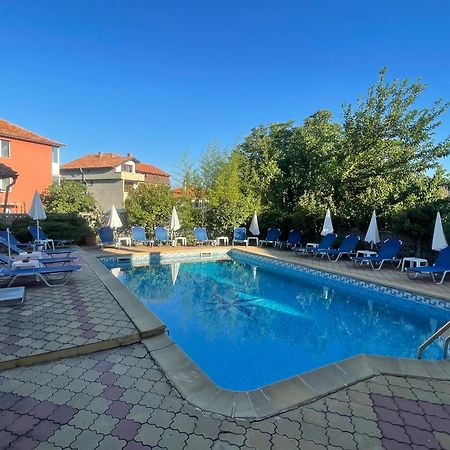 ,,Дироси" Sveti Vlas Luaran gambar