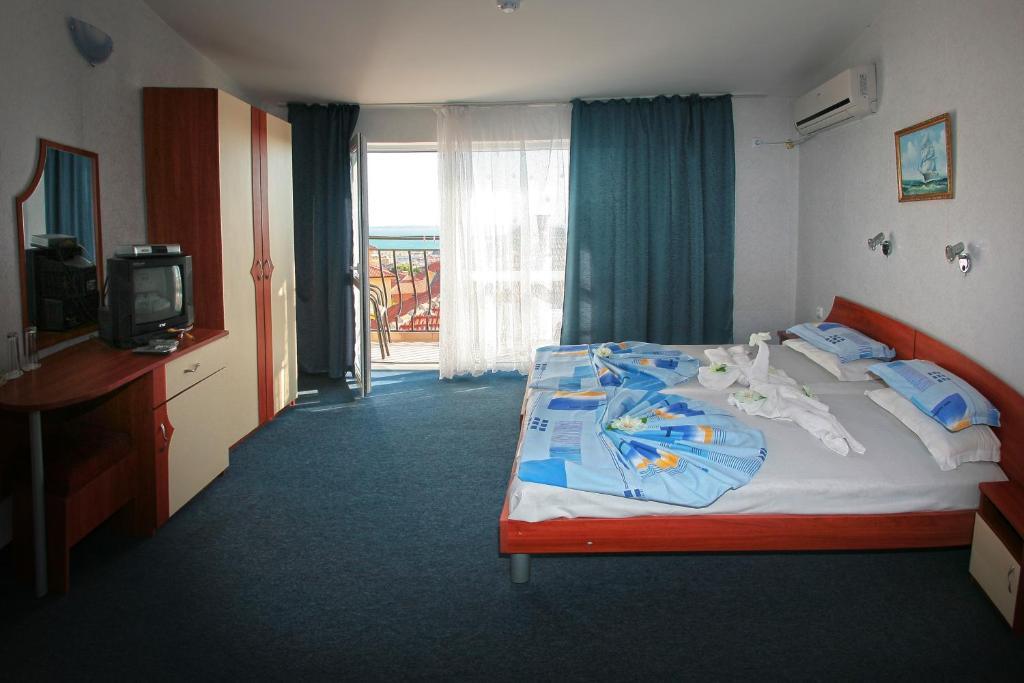 ,,Дироси" Sveti Vlas Bilik gambar