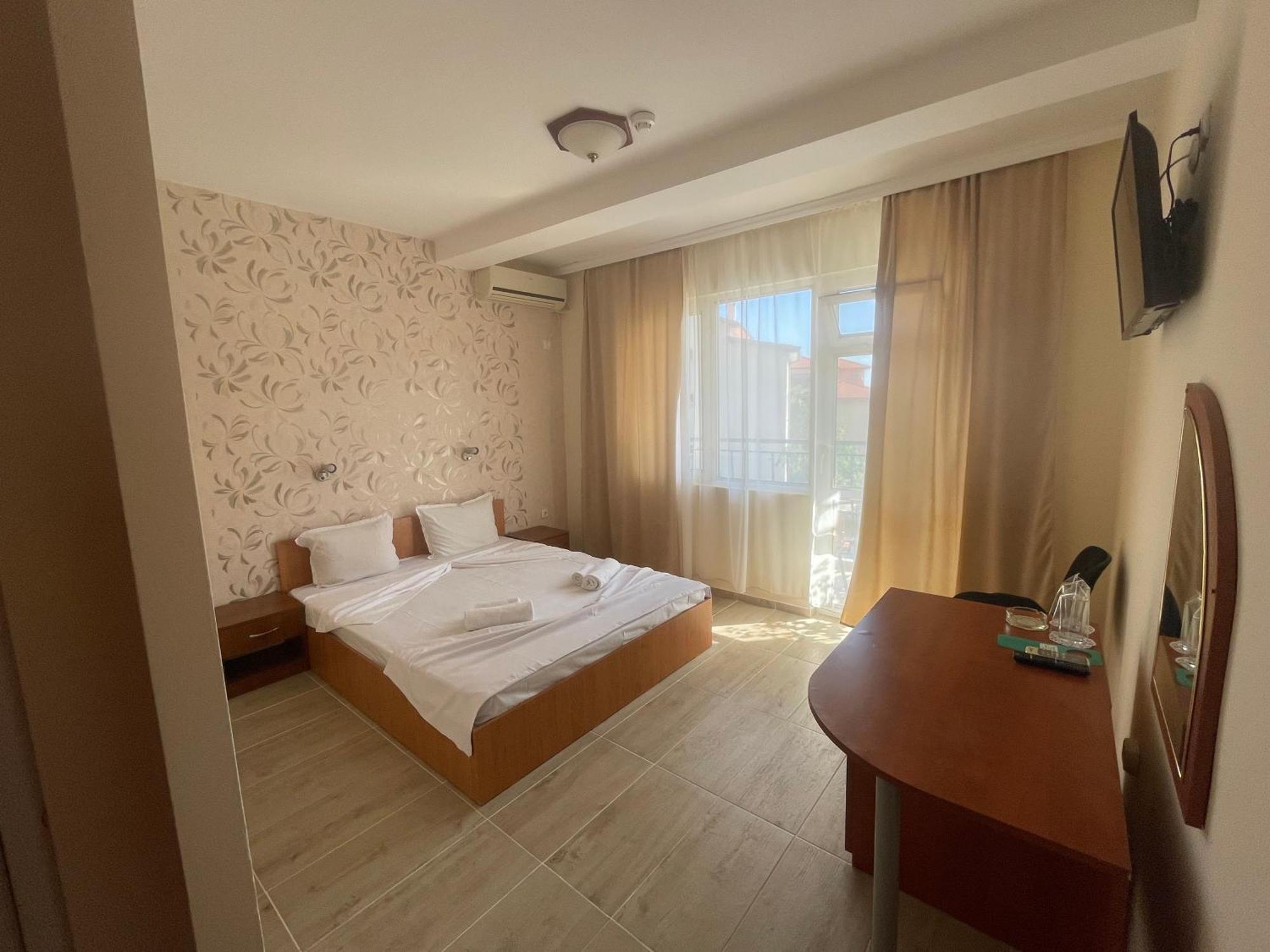 ,,Дироси" Sveti Vlas Luaran gambar